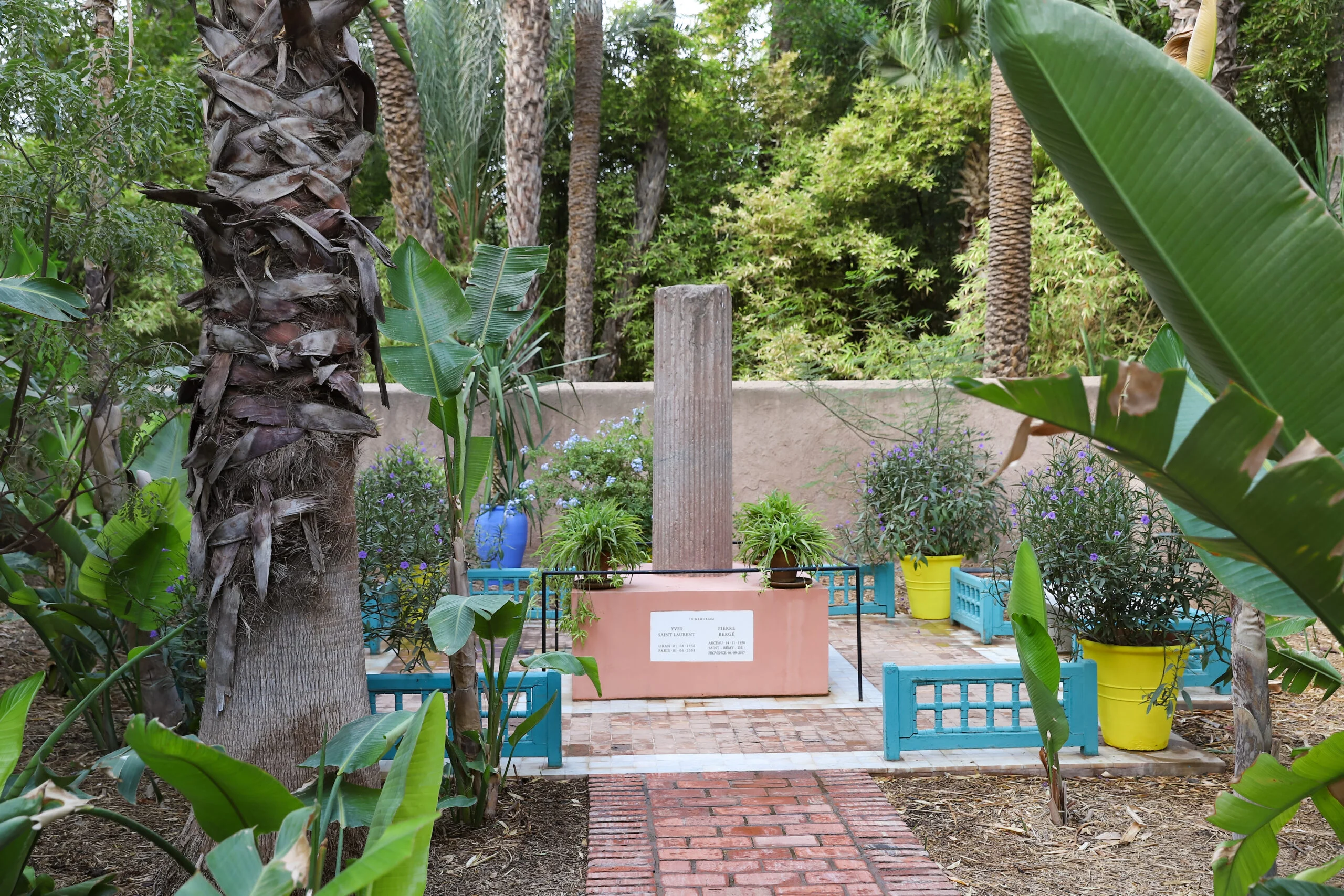 Top 25 Instagrammable Spots in Morocco (2026 Visual Guide) 1 Cobalt-blue villa and cactus garden at Jardin Majorelle, one of the most instagrammable spots in Morocco